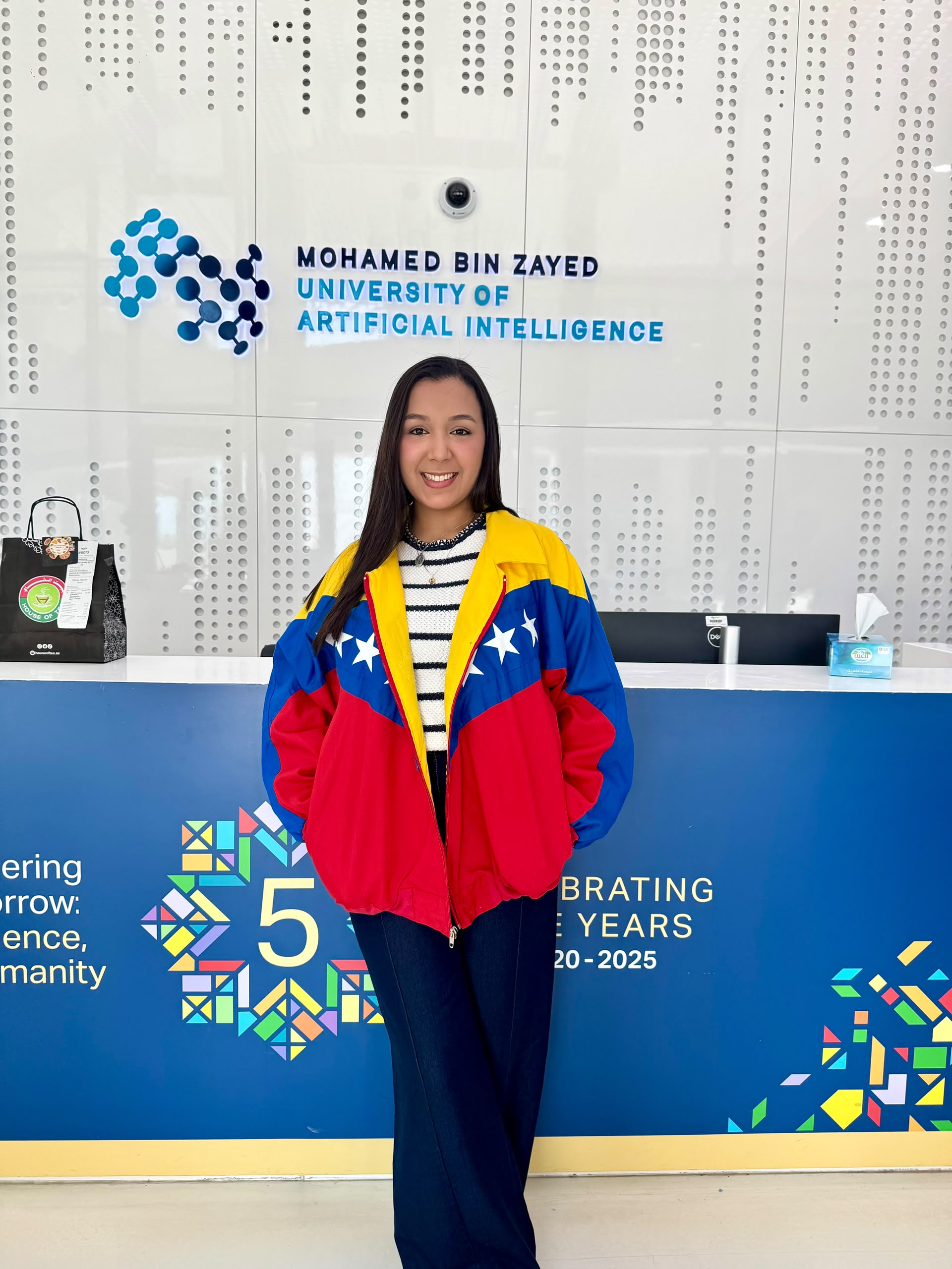 Marabina Valeria Revilla fue becada por Emiratos Árabes: «Mi meta es fusionar la salud con la tecnología y lograr un impacto global”