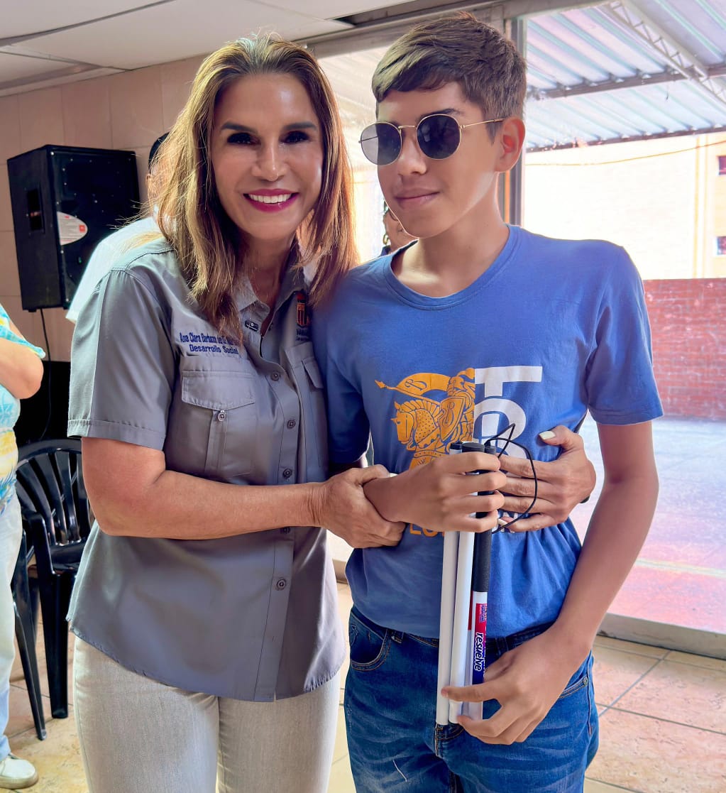 Ana Clara de Di Martino: «Más que un bastón, entregamos un mejor amigo para su movilidad»